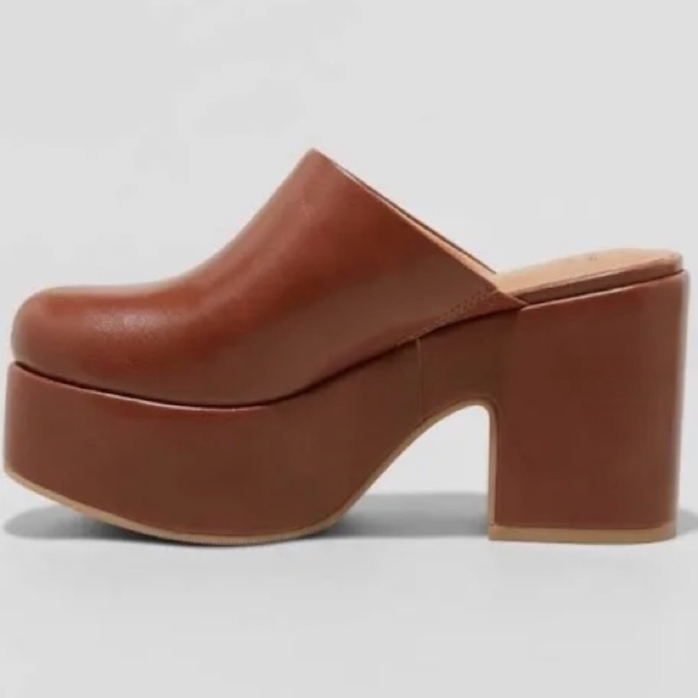 A NEW DAY Brown Platform Mules / Clogs